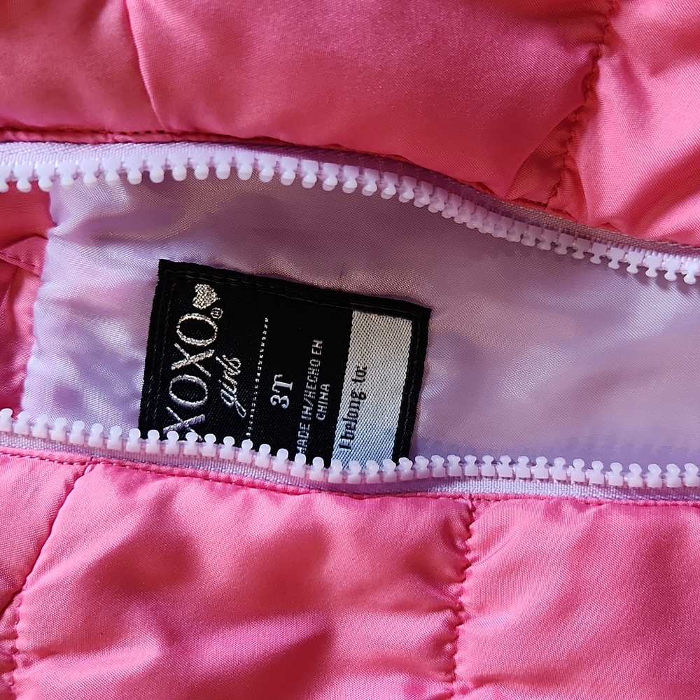Xoxo Pink vest - Picture 2 of 5